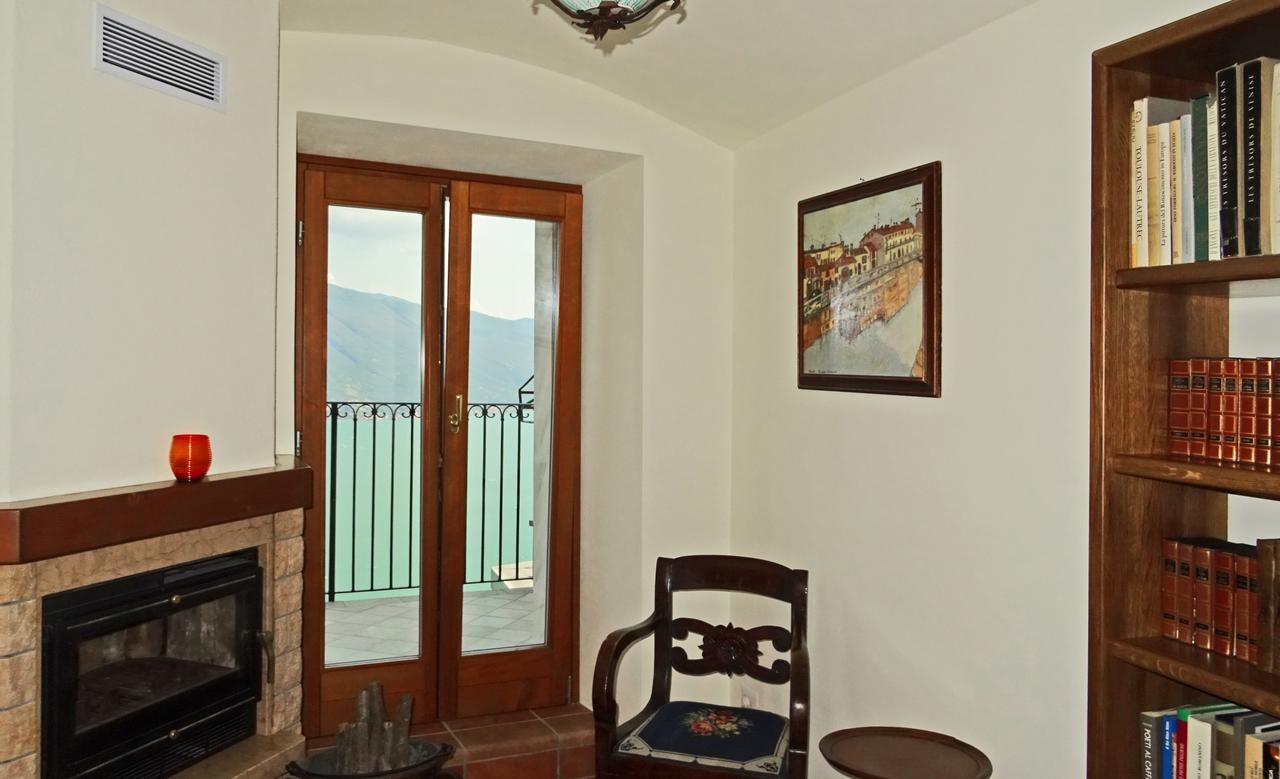 Casa De Pol Exclusive Lake View By Gardadomusmea トレモージネ エクステリア 写真