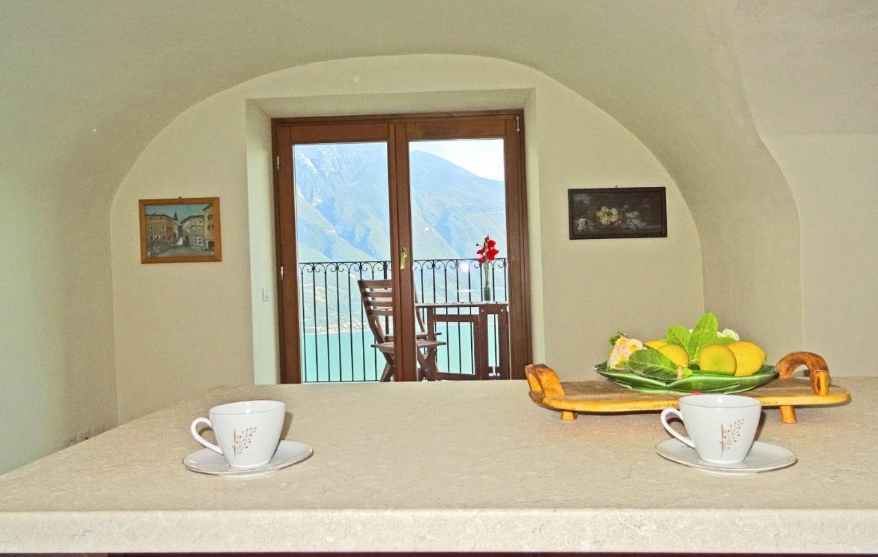 Casa De Pol Exclusive Lake View By Gardadomusmea トレモージネ エクステリア 写真