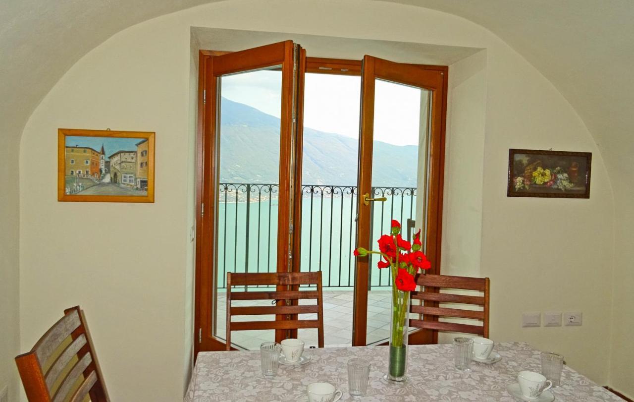 Casa De Pol Exclusive Lake View By Gardadomusmea トレモージネ エクステリア 写真